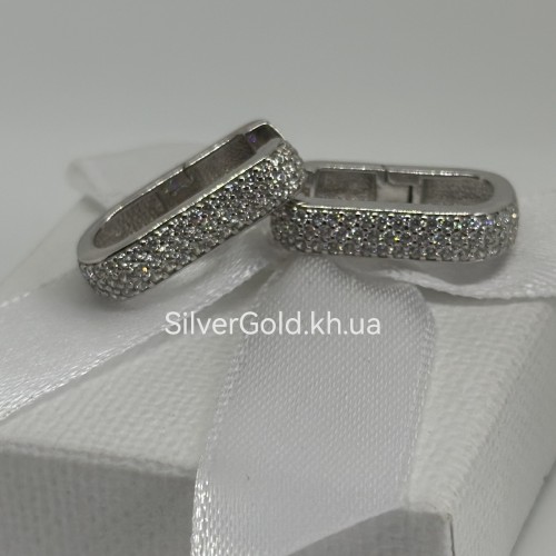 Сережки 2168 Монро